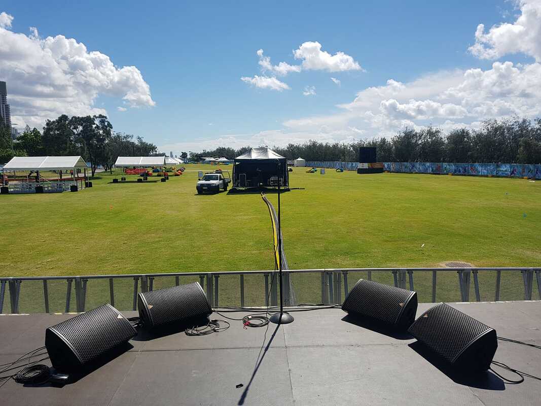 10215135193746883 7108440719085273088 N