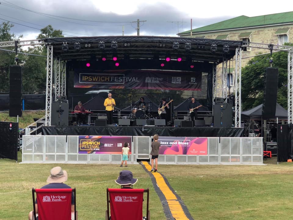 10156968569319277 1034145541245632512 N